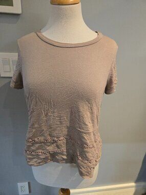 Wilfred Lace Inset Short Sleeve Tee | Size Small | Dusty Rose